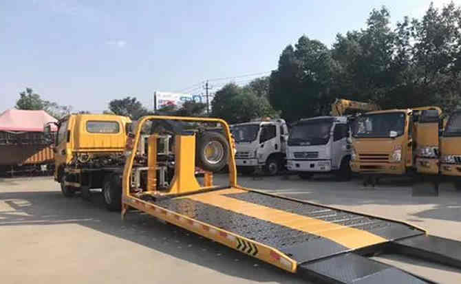 柯城区汽车中途维修案例