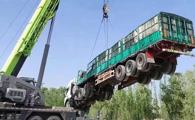 柯城区道路脱困救援案例